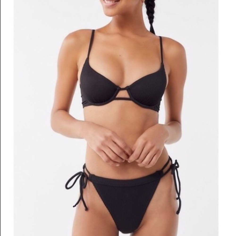 🔔🕊️LAST CHANCE UO Out From Under Black High Leg Bikini Bottoms